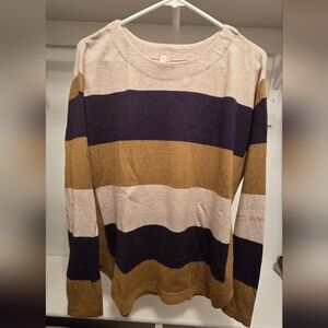 Colorblock Lightweight Sweater